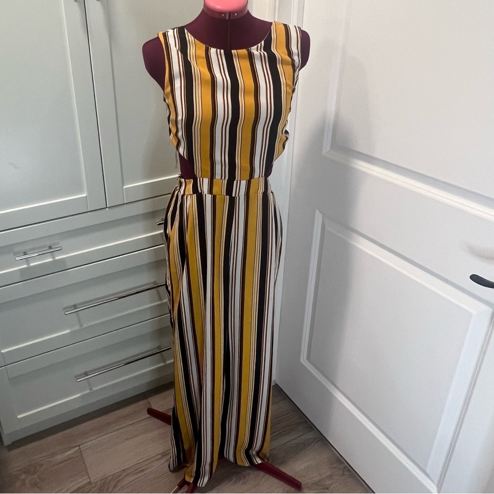 Gorgeous Tie Back Striped Jumper | Wide Leg | Yellow and Black | Size Medium